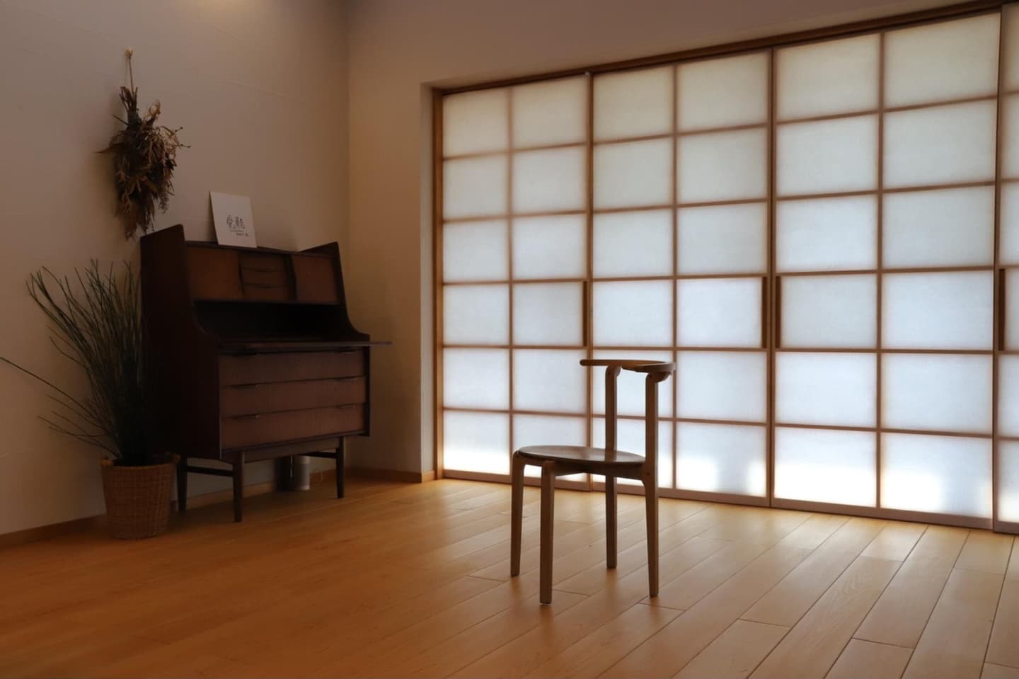 帆布かばんを縫う